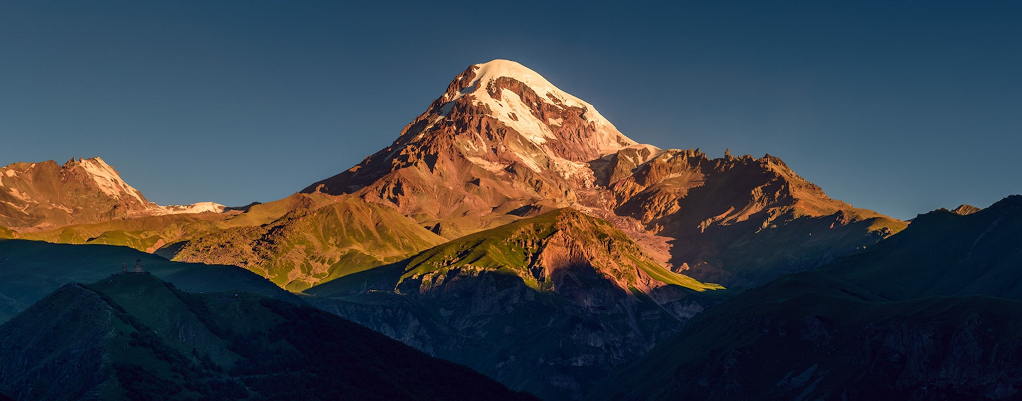Driving from Tbilisi to Kazbegi: The Complete Road Trip Guide