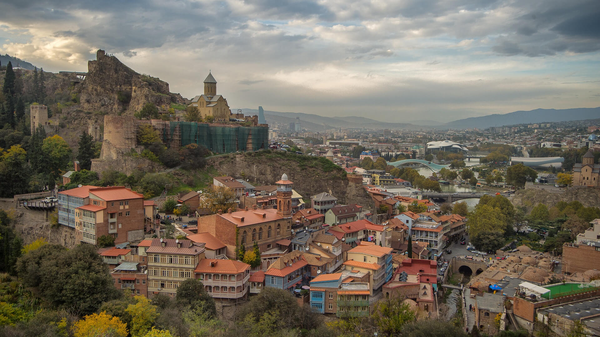 The Complete Guide to Renting a Car in Tbilisi